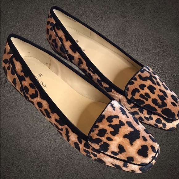 NWOT Bandolino Liberty Leopard Loafers Womens Size 6.5 - Picture 2 of 8